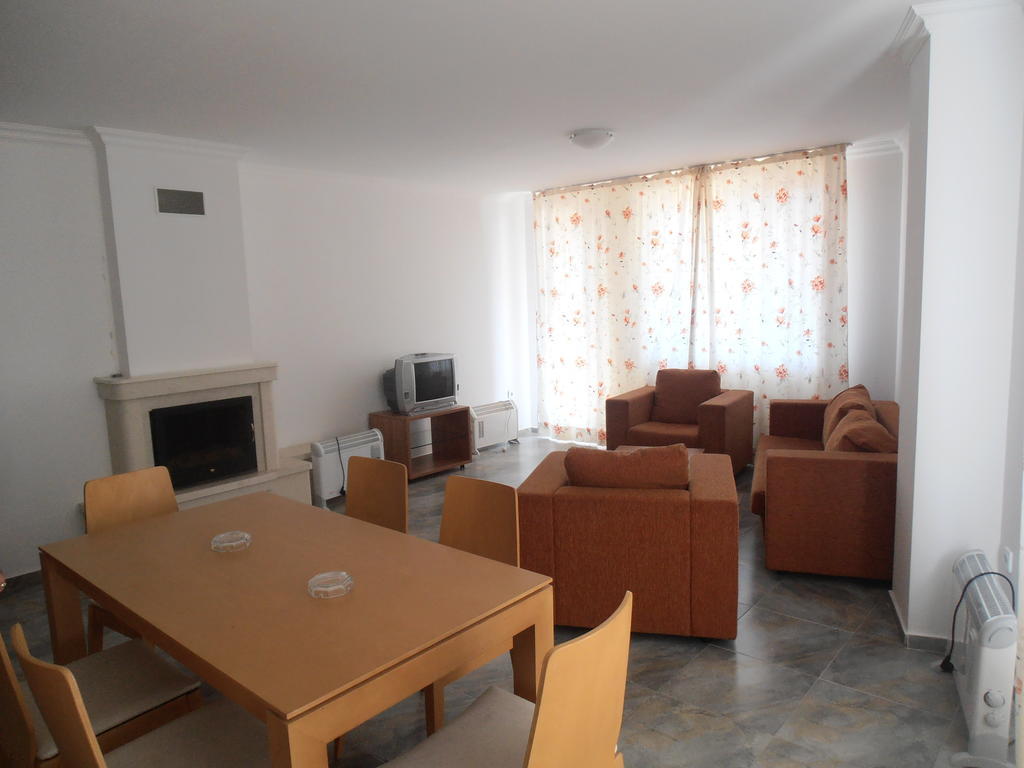 Monastery 3 Apartments Tmf Pamporovo Bilik gambar